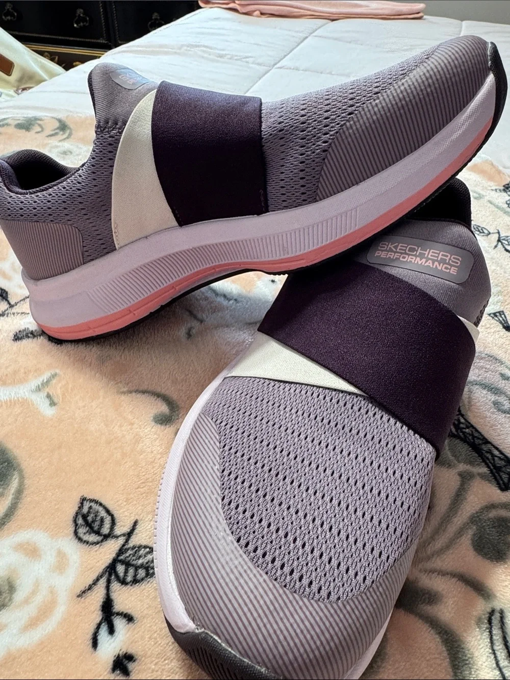 Skechers slip design